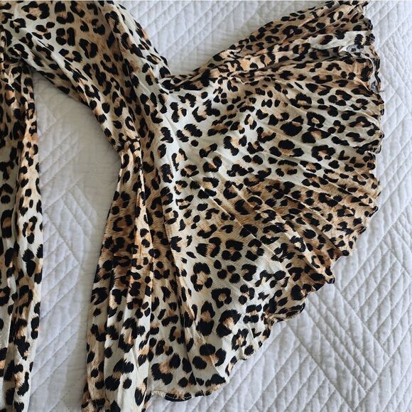 Impressions embroidery fan sleeve bohemian blouse - Picture 12 of 13